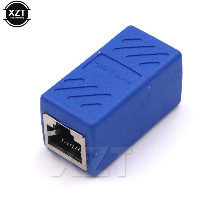 Connexion de deux appareils via paire d’adaptateurs RJ45